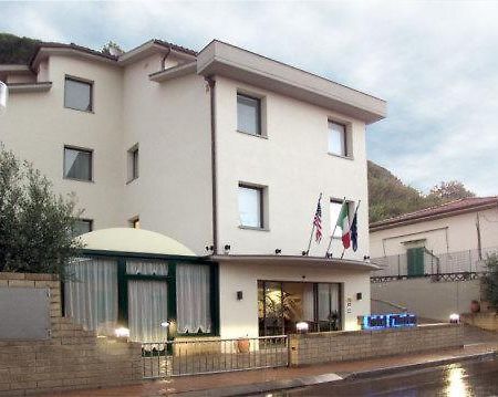 Hotel I' Fiorino Montelupo Fiorentino Kültér fotó