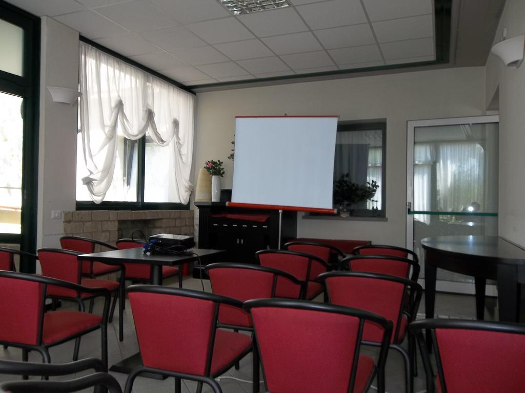 Hotel I' Fiorino Montelupo Fiorentino Kültér fotó