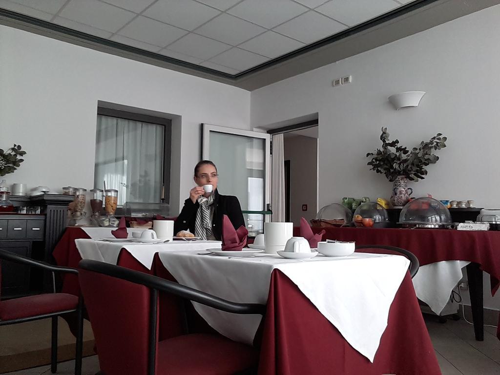 Hotel I' Fiorino Montelupo Fiorentino Kültér fotó